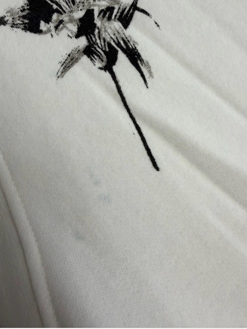 D&F Ricky Singh Graphic Sweatshirt 🤍 - Picture 7 of 8